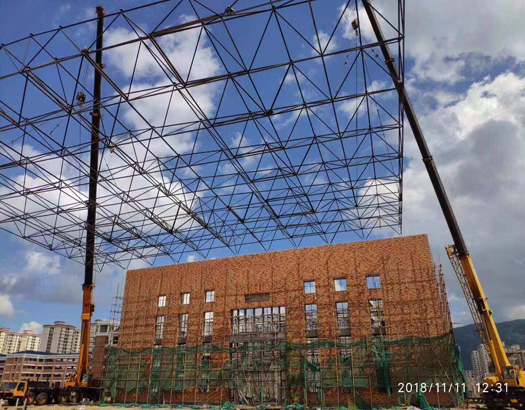 大連老虎灘海洋館大跨度網架工程